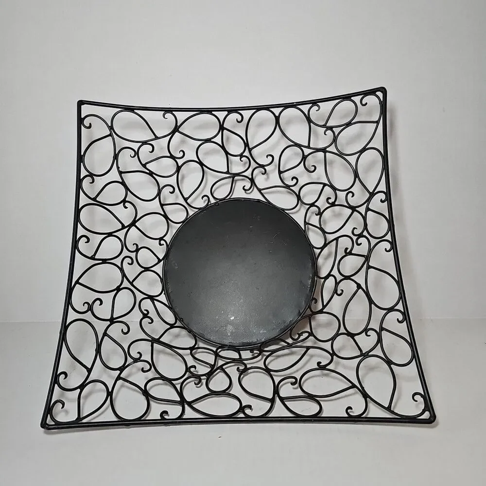 Black Metal Square Wire Fruit Bowl or Decorative Basket